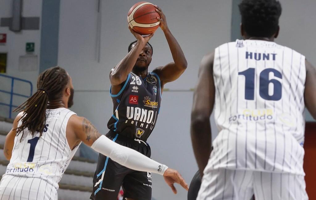 Vittoria della Vanoli Cremona sulla Fortitudo Bologna 82-74