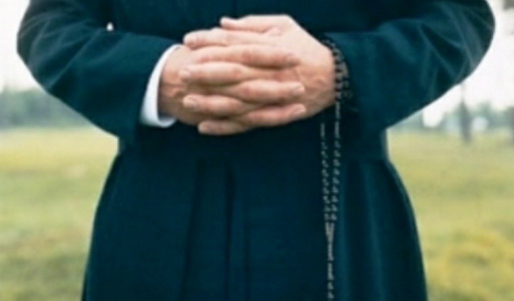 Ricatto a luci rosse, sacerdote paga 14mila euro per il silenzio di un giovane