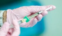 Anticipazione bomba da Varese: a fine mese si potrà cambiare l'appuntamento per la seconda dose del vaccino