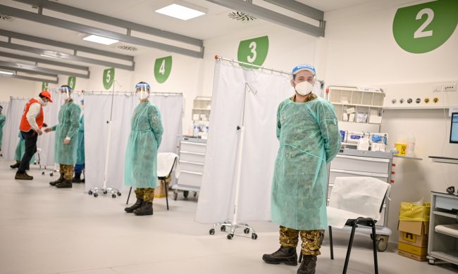 Ricorso sanitari no vax, le Ats: “Avanti con le sospensioni”