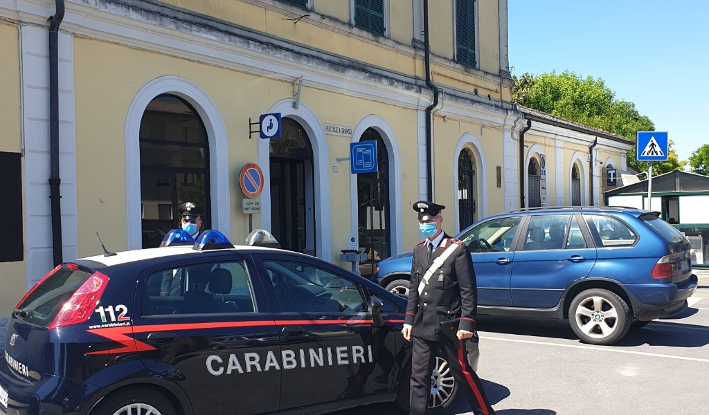 Preso piromane, aveva appiccato il fuoco nel deposito della Stazione di Piadena Drizzona
