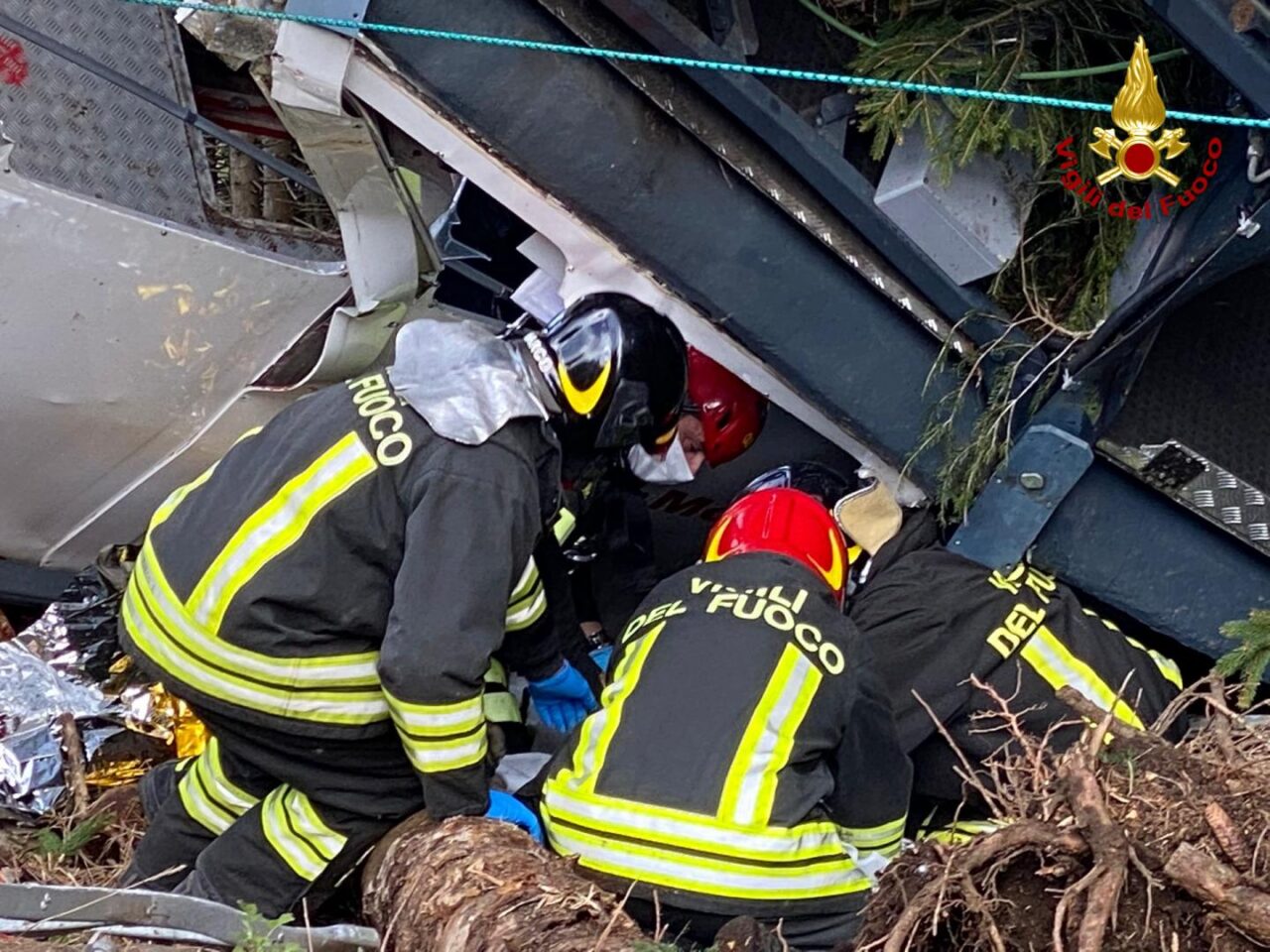 Strage del Mottarone: tre persone arrestate, avrebbero manomesso il sistema frenante
