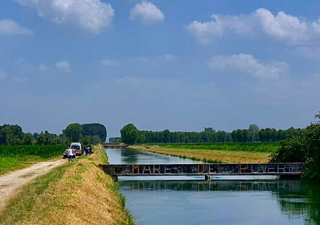 Tragedia a Crema, due 18enni annegano nel Canale Vacchelli
