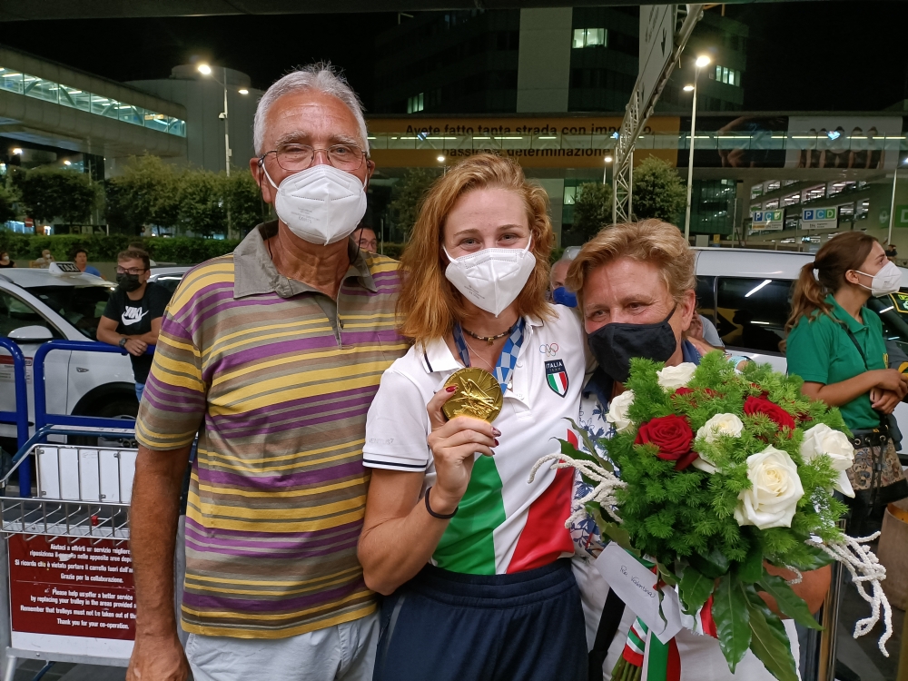 Olimpiadi Tokyo 2020: grande festa per Valentina Rodini al rientro in Italia