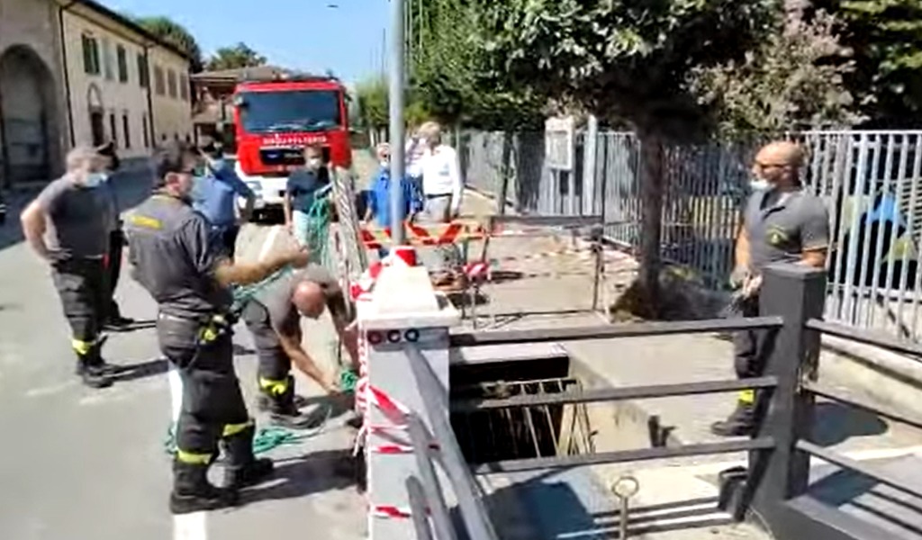 Cade in una roggia, 56enne portato in ospedale in ipotermia