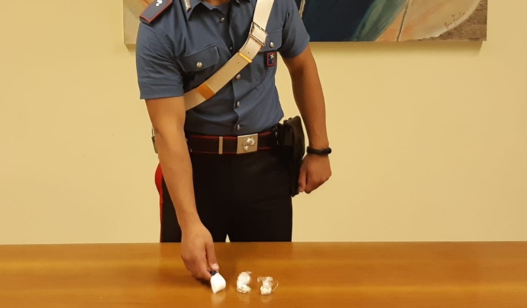 La cocaina nascosta negli slip, arrestato pusher 26enne