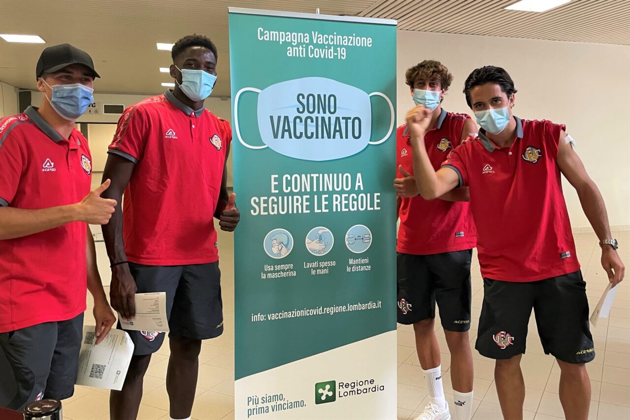 Cremonese calcio e VBC Casalmaggiore, appuntamento a sorpresa (con autografo e selfie) all’Hub di CremonaFiere