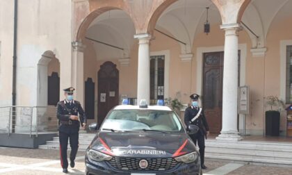 Bigiano a scuola e vanno a rubare in un negozio di articoli sportivi: 4 minorenni denunciati