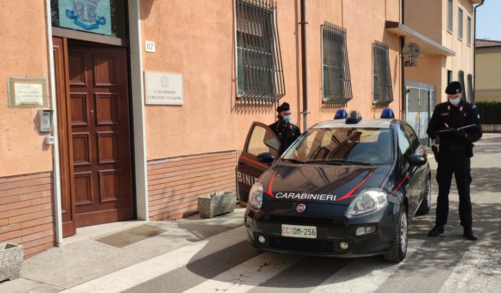 Evade dai domiciliari e causa un incidente, dopo due mesi esce dall’ospedale e viene arrestato