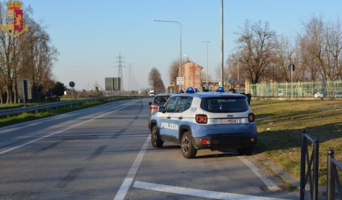 Posti di blocco tra Cremona e Casalmaggiore: identificate 70 persone e controllati 60 veicoli