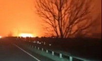Incendio sull'A1: il video dell'autocisterna in fiamme a Lodi. Chiusa l'autostrada