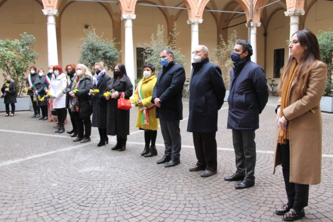 A Cremona Flash Mob per l’8 marzo dedicato alle donne dell’Ucraina