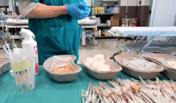 Hub vaccinali chiusi: dove fare il vaccino anti Covid in provincia di Cremona?