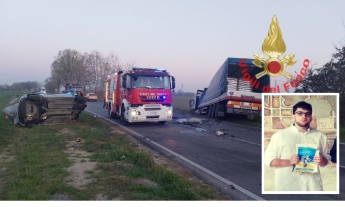 Schianto contro un Tir, Riccardo muore a 20 anni mentre va al lavoro