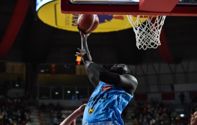 Nulla da fare per la Vanoli, a Varese la spunta l’Openjobmetis 90-78