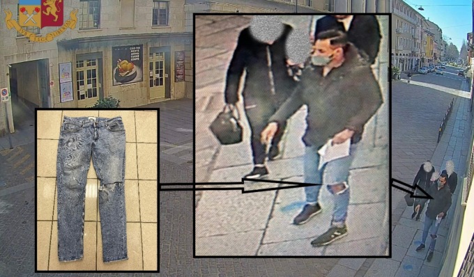 Mentre fa il passaporto ruba un timbro della Questura, identificato e denunciato