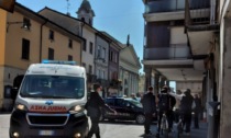 Accoltellamento in pieno centro a Pandino, ferito un 25enne