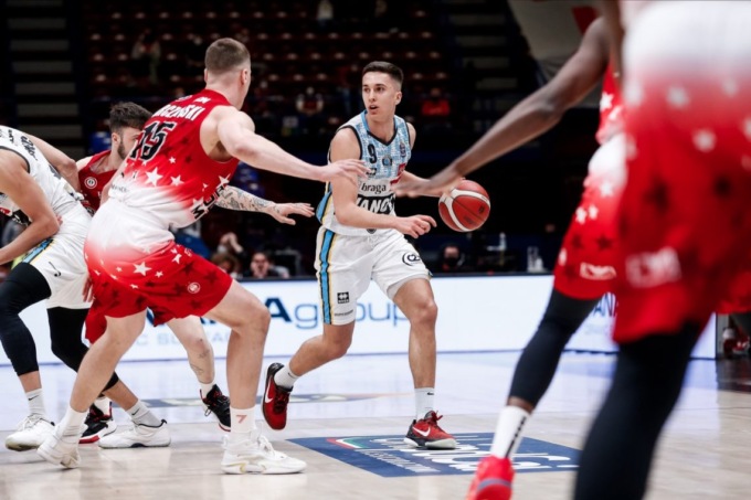 La Vanoli Cremona si inchina alla forza dell’Armani Milano: al Forum termina 70-61