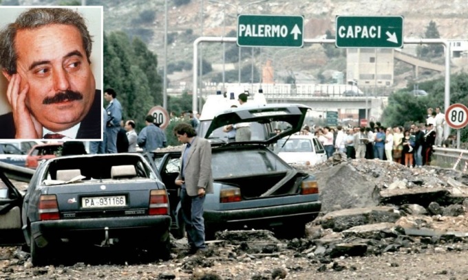 Anniversario Strage di Capaci: alle 17,57 un minuto di raccoglimento accompagnato dalle note de “Il Silenzio”