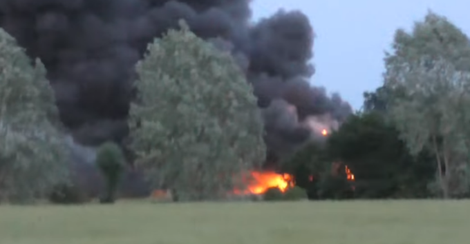 Vasto incendio devasta la cascina di un’azienda agricola di Palazzo Pignano