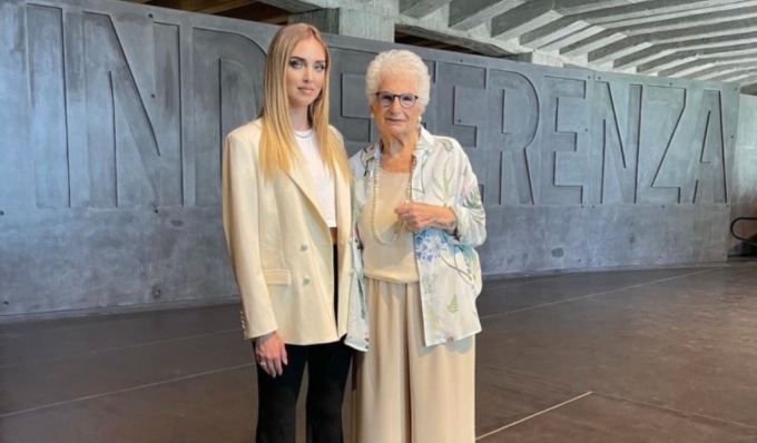 Chiara Ferragni visita il Memoriale della Shoah guidata da Liliana Segre : “Diciamo NO all’indifferenza”