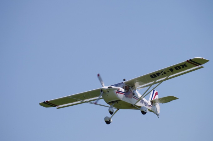 Precipita piccolo velivolo, soccorsi in azione a Pieranica