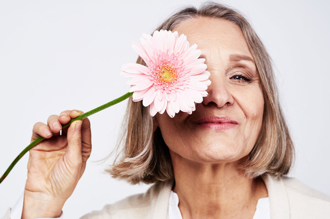 Vitamine e minerali: i migliori amici della donna in menopausa
