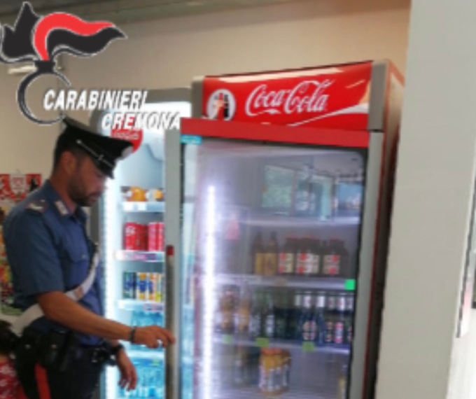 Ladri beccati con le mani nel sacco: quattro arresti