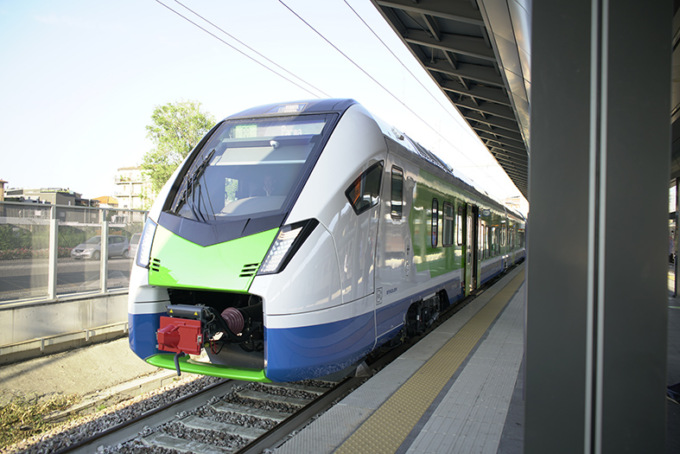 Il nuovo treno idrido “Colleoni” debutta sulla Brescia-Piadena-Parma