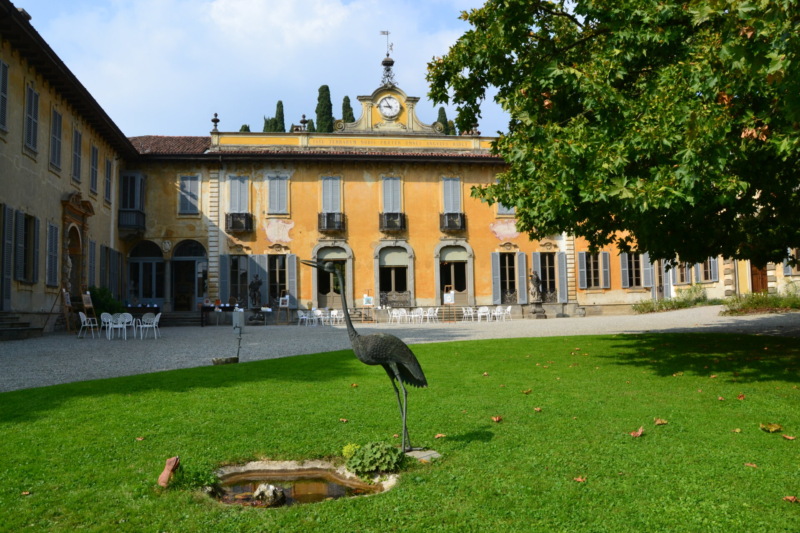 L'interno di Villa Sommi Picenardi