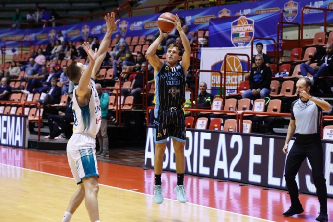 La Vanoli Cremona batte Cantù (77-60) e guadagna la finale di SuperCoppa