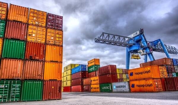 Economia lombarda, nel 2025 previsioni di crescita moderata: ma a Cremona affonda l’export (-8,4%)