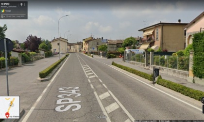 "Massacrata di botte davanti a mio figlio": indagano i Carabinieri