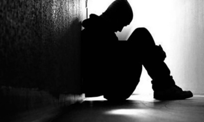 Disagio giovanile, nel post Covid triplicati i tentativi di suicidio