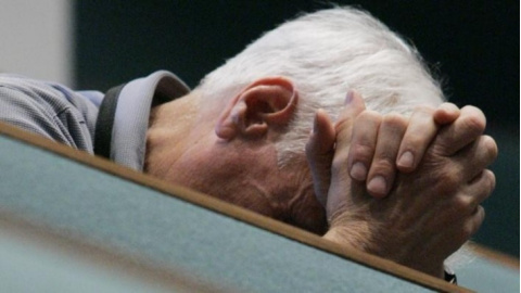 Genitori picchiati e minacciati di morte: figlio violento allontanato da casa
