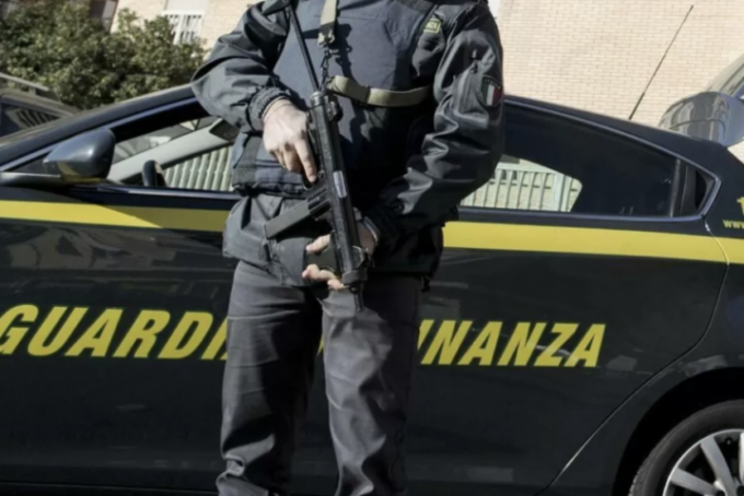 Finanza di Cremona confisca beni ad un indagato per associazione mafiosa