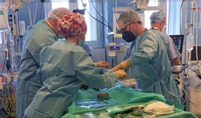Prelievo multiorgano a Cremona regala speranza a otto persone: donato anche l’utero