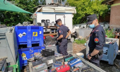 Traffico illecito di batterie esauste: erano stoccate anche nel Cremonese