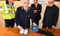 Il Questore di Cremona riceve in dono un defibrillatore semiautomatico