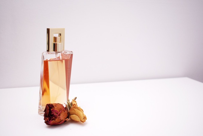 Profumo da donna: quali sono le fragranze migliori per il 2023