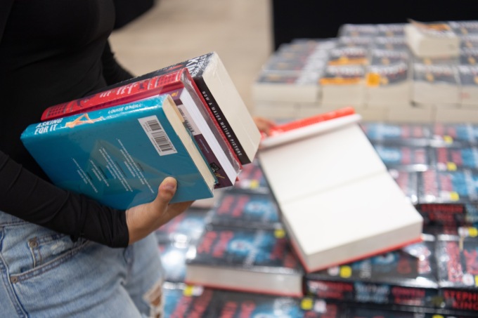 Torna la tradizionale Fiera del libro in Galleria 25 Aprile