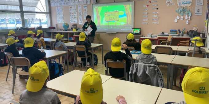 Alunni e agricoltori alla scoperta del territorio con “AcquaVita”, il progetto di Coldiretti Cremona