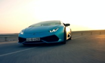 Alla guida di una Lamborghini freccia in autostrada a 253 Km/h