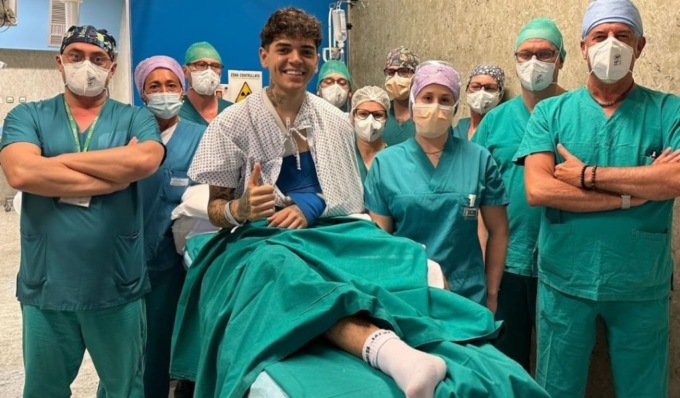 Il rapper “Blind” operato alla spalla dall’equipe di ortopedia dell’Oglio Po: “E’ andata alla grande, grazie a tutti”