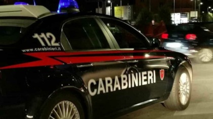 Scontro a colpi di lama e alcol nel cuore del paese: cinque denunce a Romanengo