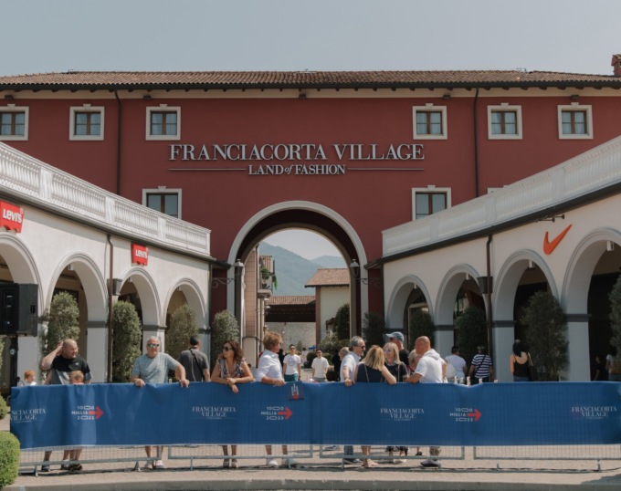 Giornata indimenticabile al Franciacorta Village con il passaggio della mitica 1000 Miglia