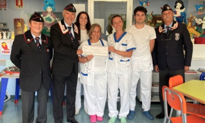 L'Associazione Nazionale Carabinieri dona 500 euro alla Pediatria di Cremona