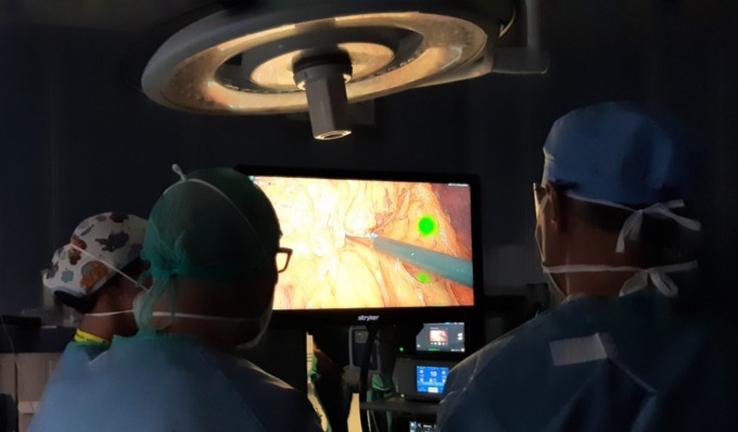 Ospedale Cremona, scuola di chirurgia: medici specializzandi imparano a trattare il tumore gastrico