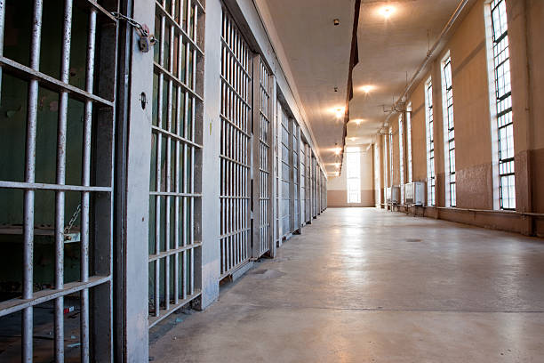 18enne evade ma viene beccato e incarcerato, era ai domiciliari per una violenta rapina