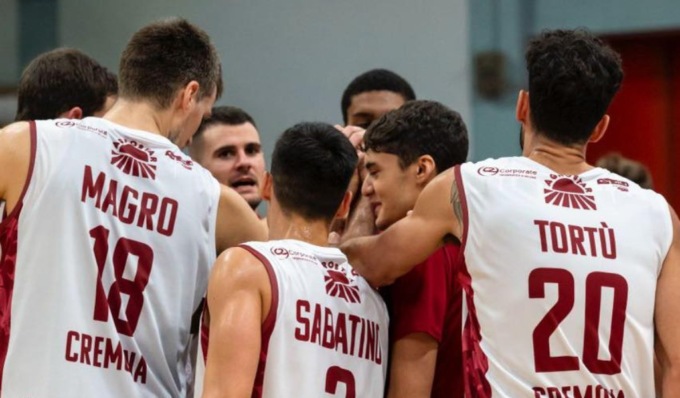 La Juvi Ferraroni al PalaRadi supera la Benacquista Assicurazioni Latina 90-76